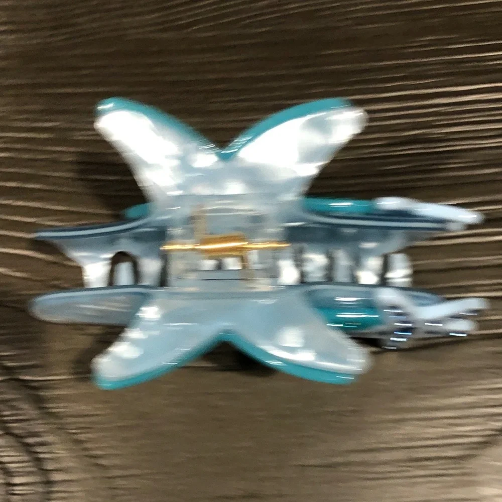 Piper K Starfish Hair Claw Clip